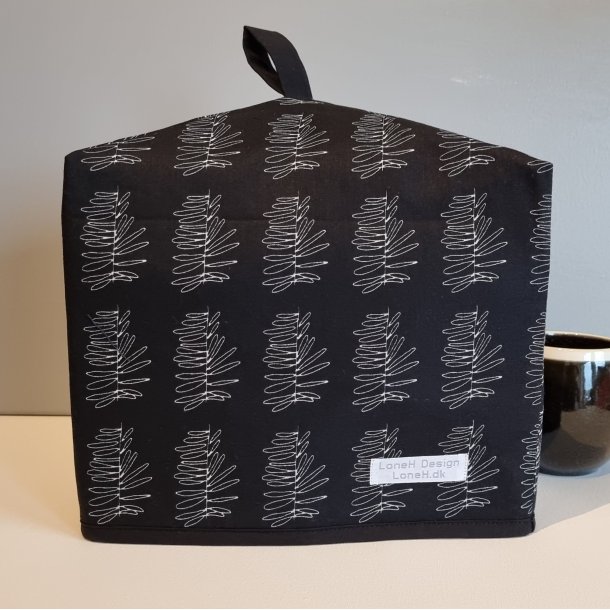 Stor thehtte i sort med hvide streger