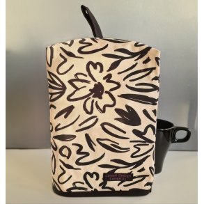 Kaffehtte i Caff latte farve med sorte blomster - 8 kopper kanden