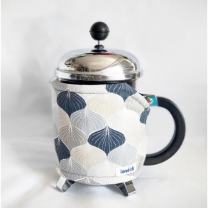 Kaffevarmer i gr� med vifte motiv - halv liter stempelkanden