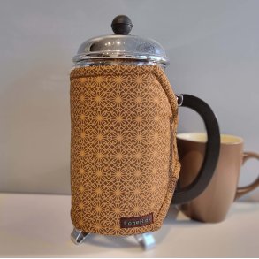 Kaffevarmer i flot brunt mnster