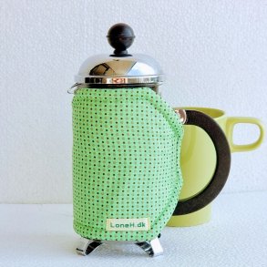 Kaffevarmer i lyse grn med prikker - 2-3 kopper