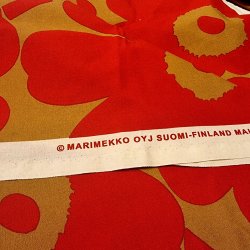 Tehtte i Marimekko stof 