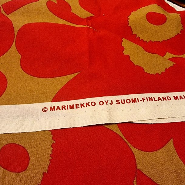 Tehtte i Marimekko stof 