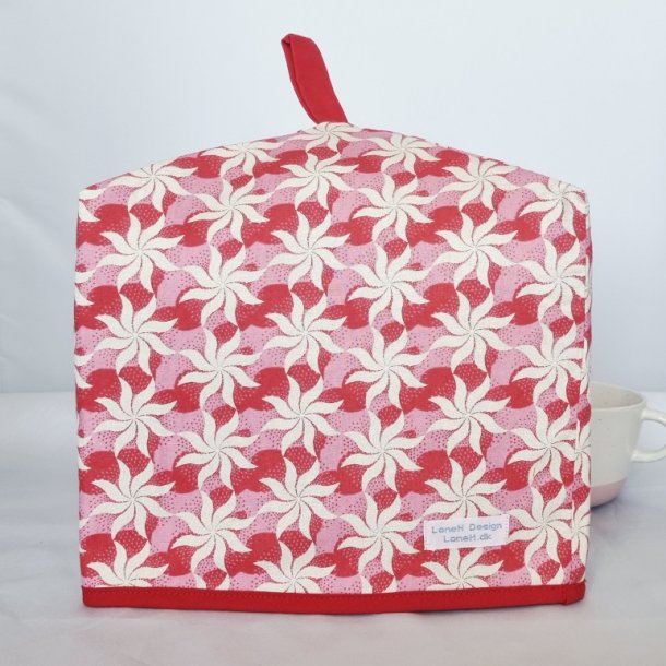 Tehtte rd med hvide blomster