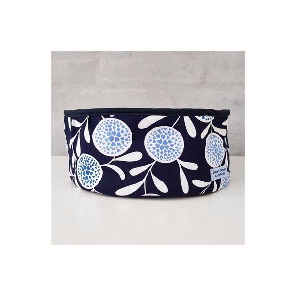 Brdkurv i bl med store blomster