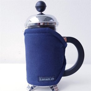 Kaffefrakke i marine bl til den lille kande